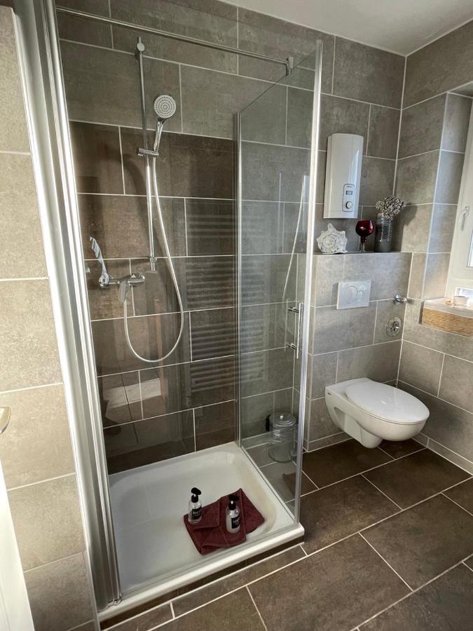 Апартаменты Wohnen Beim Brotsommelier - Holzmichel Дармштадт Экстерьер фото